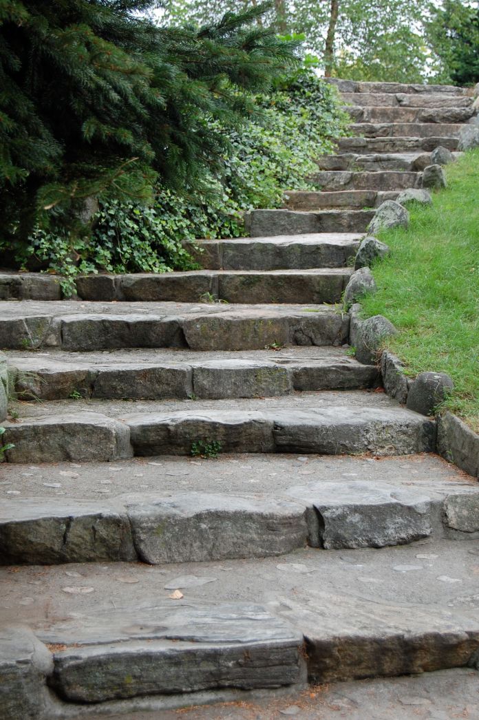 So many secret paths and warrens